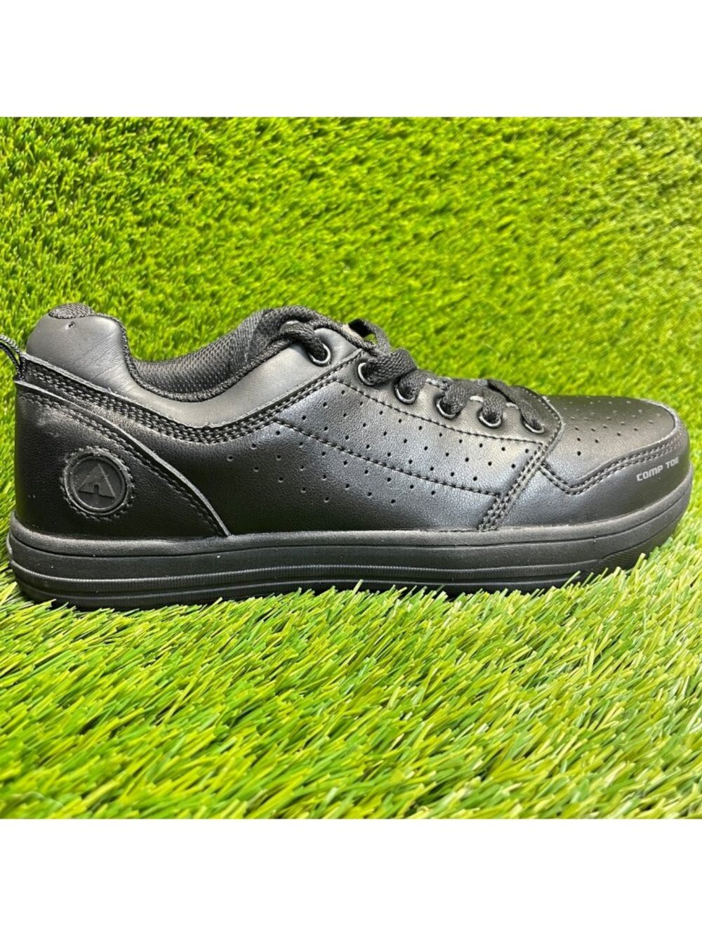 Airwalk Arena Womens Size 8.5 Black Leather Composite Toe Safety Work Shoes